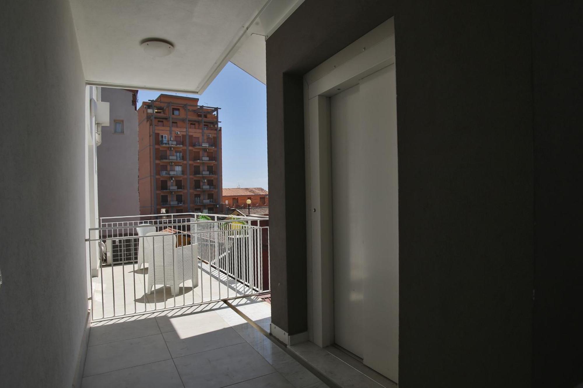 Laudani Homes Katánie Exteriér fotografie